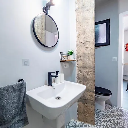 Pleno Centro. Acogedor Y Con Diseno. Appartement *